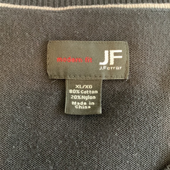 Mens J Ferrar v-neck sweater - Picture 3 of 4